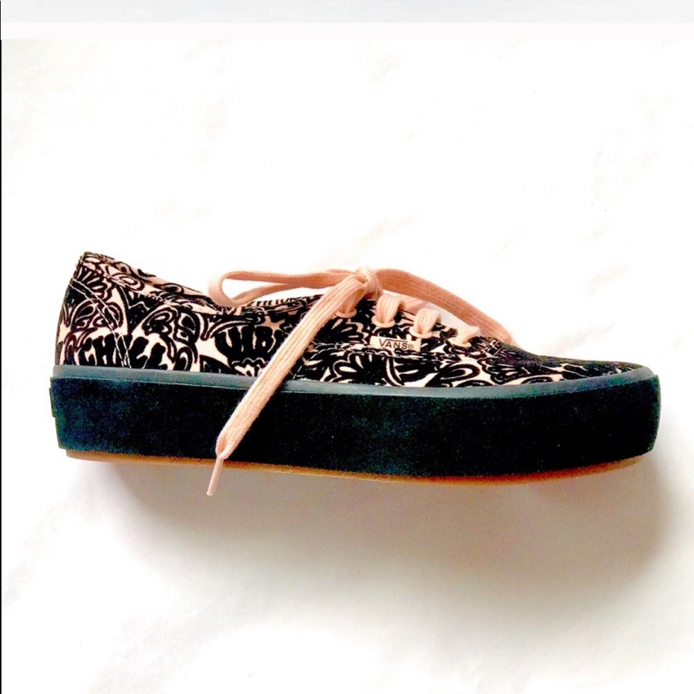 LAST 5 Star Vans Suede Rose Cloud Vibes Skate - Picture 3 of 8